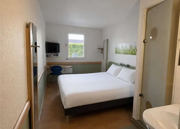 Ibis Budget Issoire